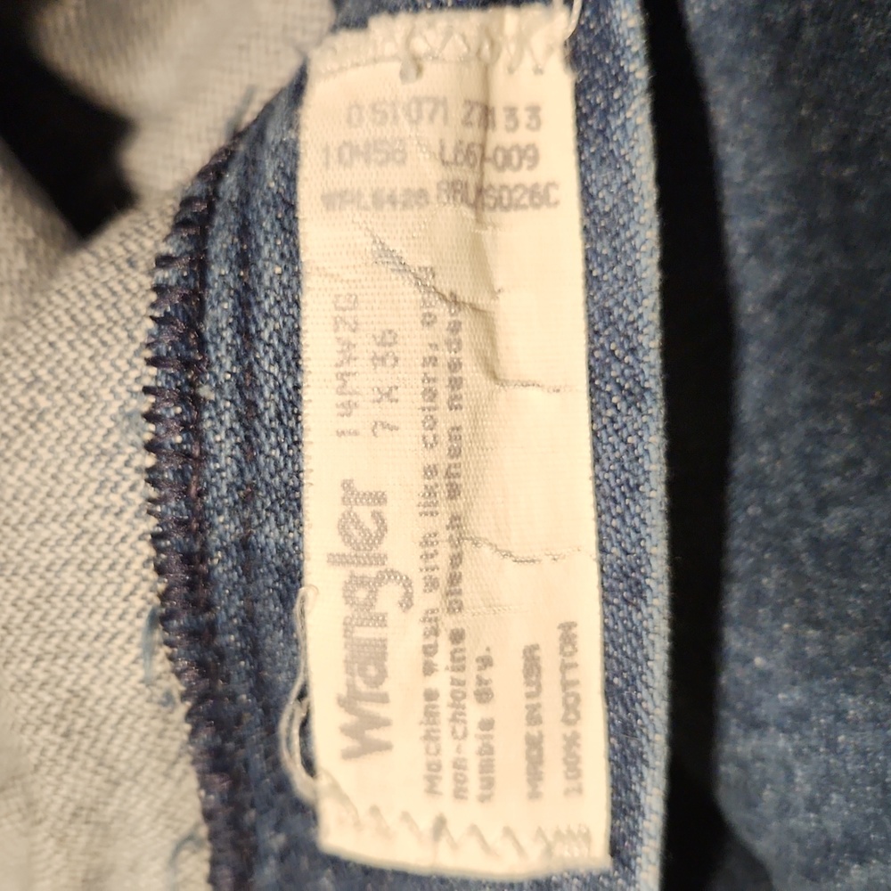 Wrangler jeans size 7  34 long